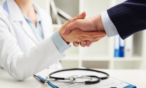 aseguradoras-que-cubren-y-respaldan-a-pacientes-con-cancer
